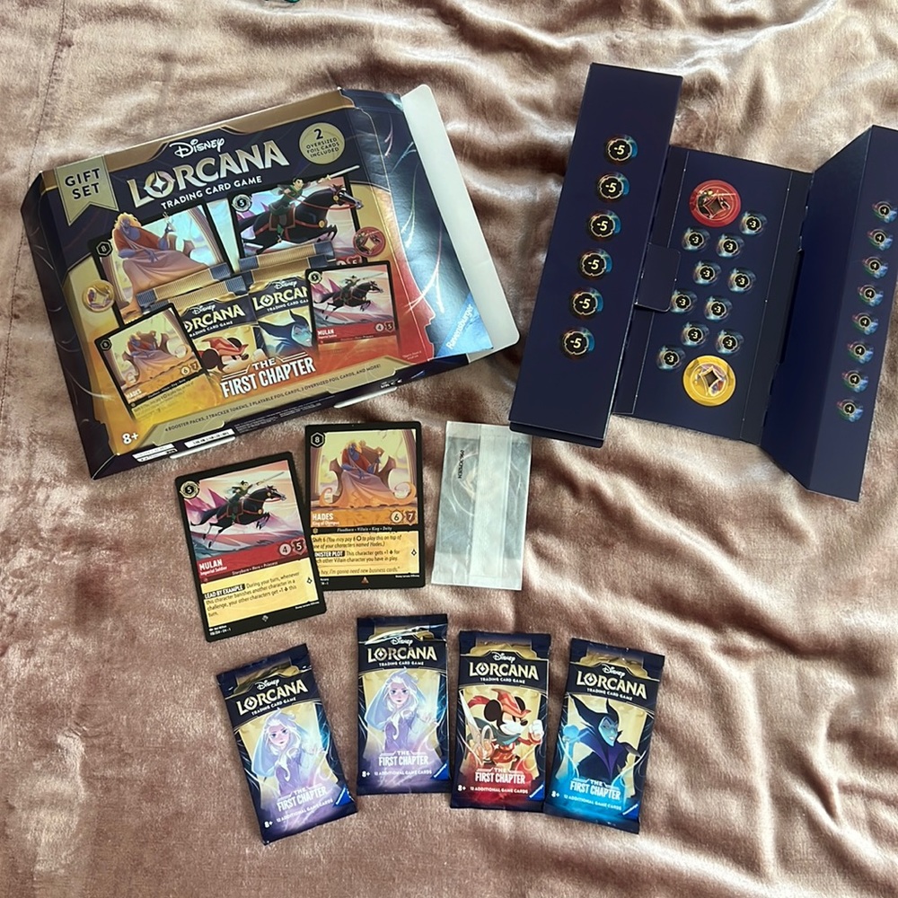 Disney Lorcana Trading Card Game - The First Chapter Gift Set